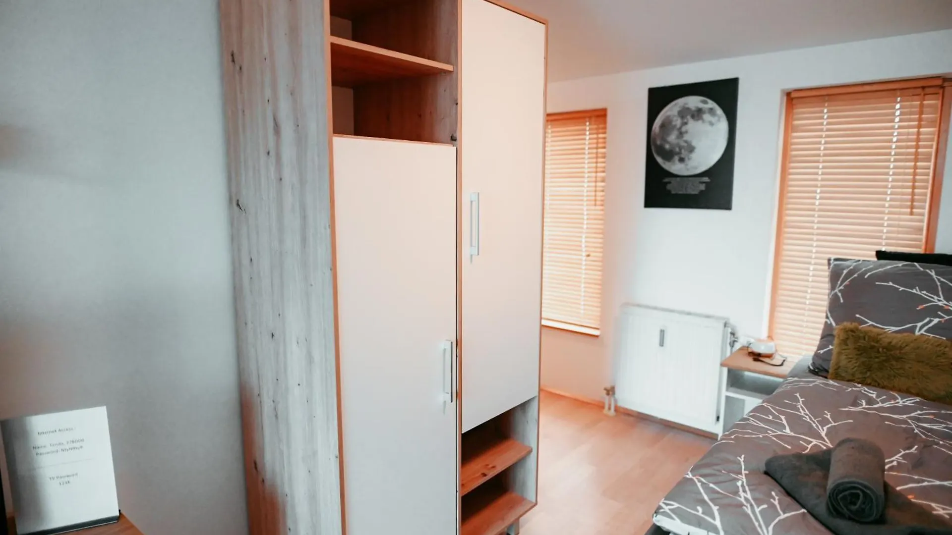 Schoenbrunn Gardens Vienna Apartment